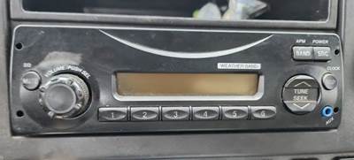 Freightliner 108SD Radio
