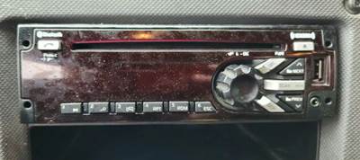 Freightliner Cascadia 113 Radio