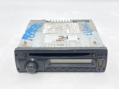 Freightliner Cascadia 113 Radio