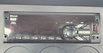 Freightliner Cascadia 116 Radio for a 2020 Freightliner Cascadia 116 Day Cab