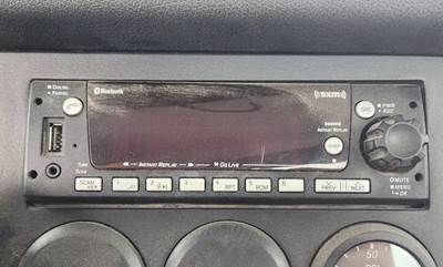 Freightliner Cascadia 116 Radio for a 2024 Freightliner Cascadia 116 Day Cab