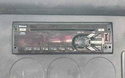 Freightliner Cascadia 116 Radio for a 2019 Freightliner Cascadia 116 Day Cab