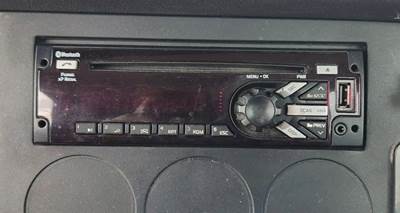 Freightliner Cascadia 116 Radio for a 2019 Freightliner Cascadia 116 Day Cab