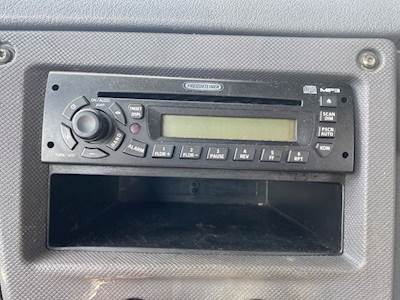 Freightliner Cascadia 125 Radio