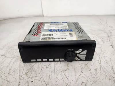 Freightliner Cascadia 125 Radio