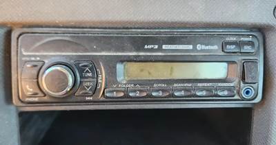 Freightliner Cascadia 125 Radio