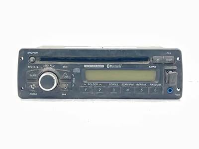 Freightliner Cascadia 125 Radio