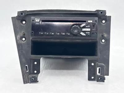 Freightliner Cascadia 125 Radio