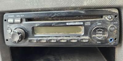 Freightliner Cascadia 125 Radio