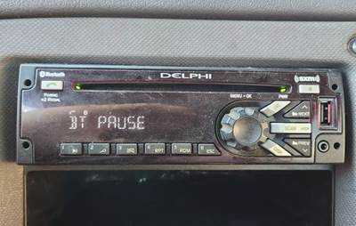 Freightliner Cascadia 125 Radio