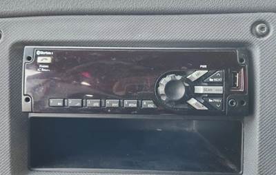 Freightliner Cascadia 125 Radio