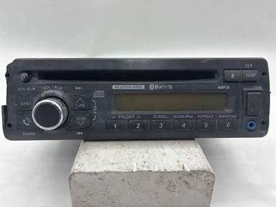 Freightliner Cascadia 125 Radio