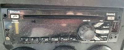 Freightliner Cascadia 126 Radio