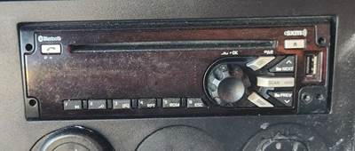 Freightliner Cascadia 126 Radio