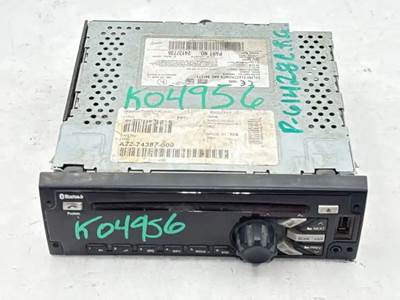 Freightliner Cascadia 126 Radio