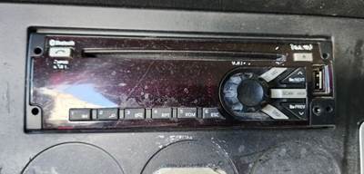 Freightliner Cascadia 126 Radio