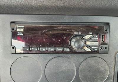 Freightliner Cascadia 126 Radio