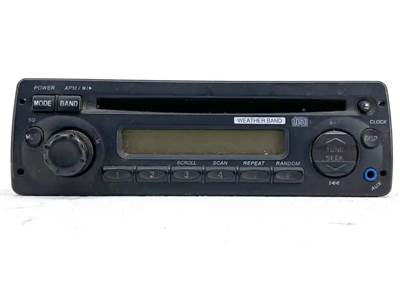 Freightliner Cascadia Radio