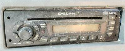 Freightliner Columbia 120 Radio