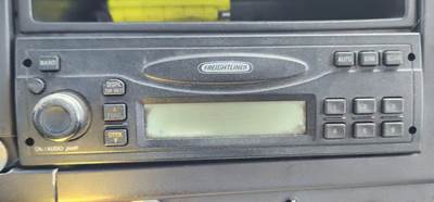 Freightliner M2 106 Radio