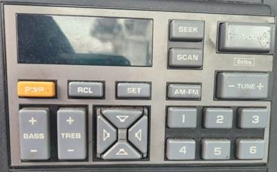 GMC TopKick C7000 Radio for a 1994 GMC C7000 Topkick