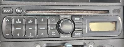 GMC W4500 Radio