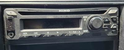 Hino 195 Radio