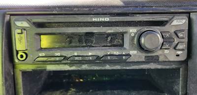 Hino 195 Radio
