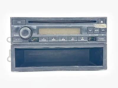Hino 258 Radio