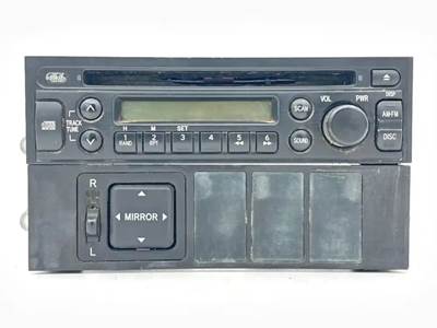 Hino 268 Radio