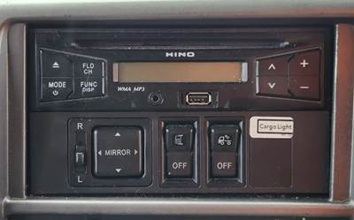 Hino 268 Radio