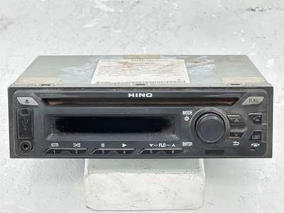 Hino 268 Radio