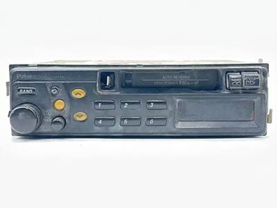 International 4300 Radio