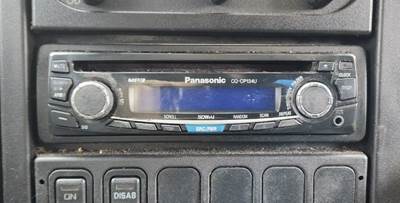 International 4300 Radio