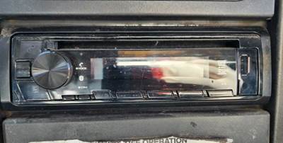 International 4400 Radio