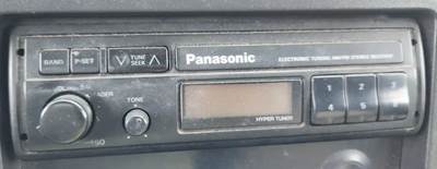 International 4600 Radio