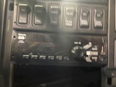 International ProStar Radio