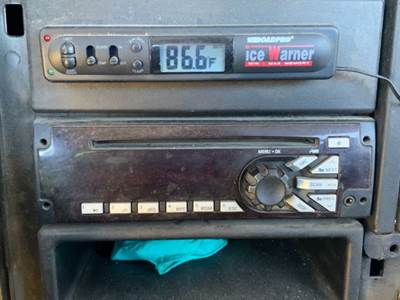 International ProStar Radio