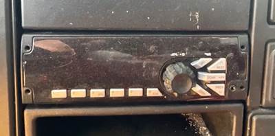 International ProStar Radio