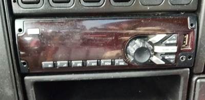 International ProStar Radio