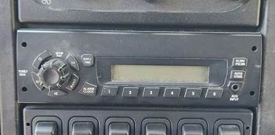 International WorkStar 7500 Radio