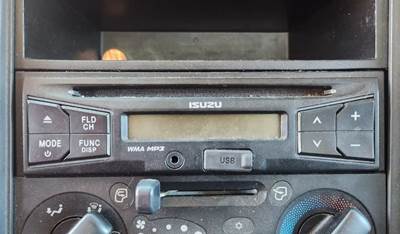 Isuzu NPR Radio