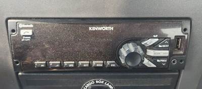 Kenworth K370 Radio