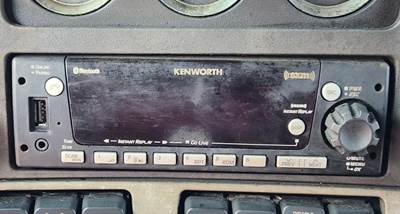 Kenworth T680 Radio