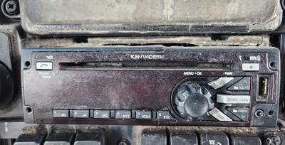 Kenworth T680 Radio