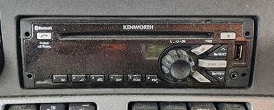 Kenworth T880 Radio