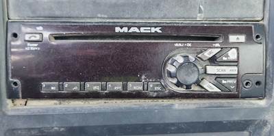 Mack Granite GU813 Radio for a 2017 Mack GU813