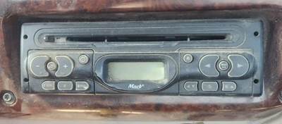 Mack Vision CXN613 Radio for a 2007 Mack CXN613