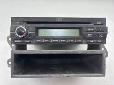 Mitsubishi FEC92S Radio