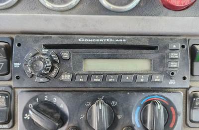 Peterbilt 367 Radio